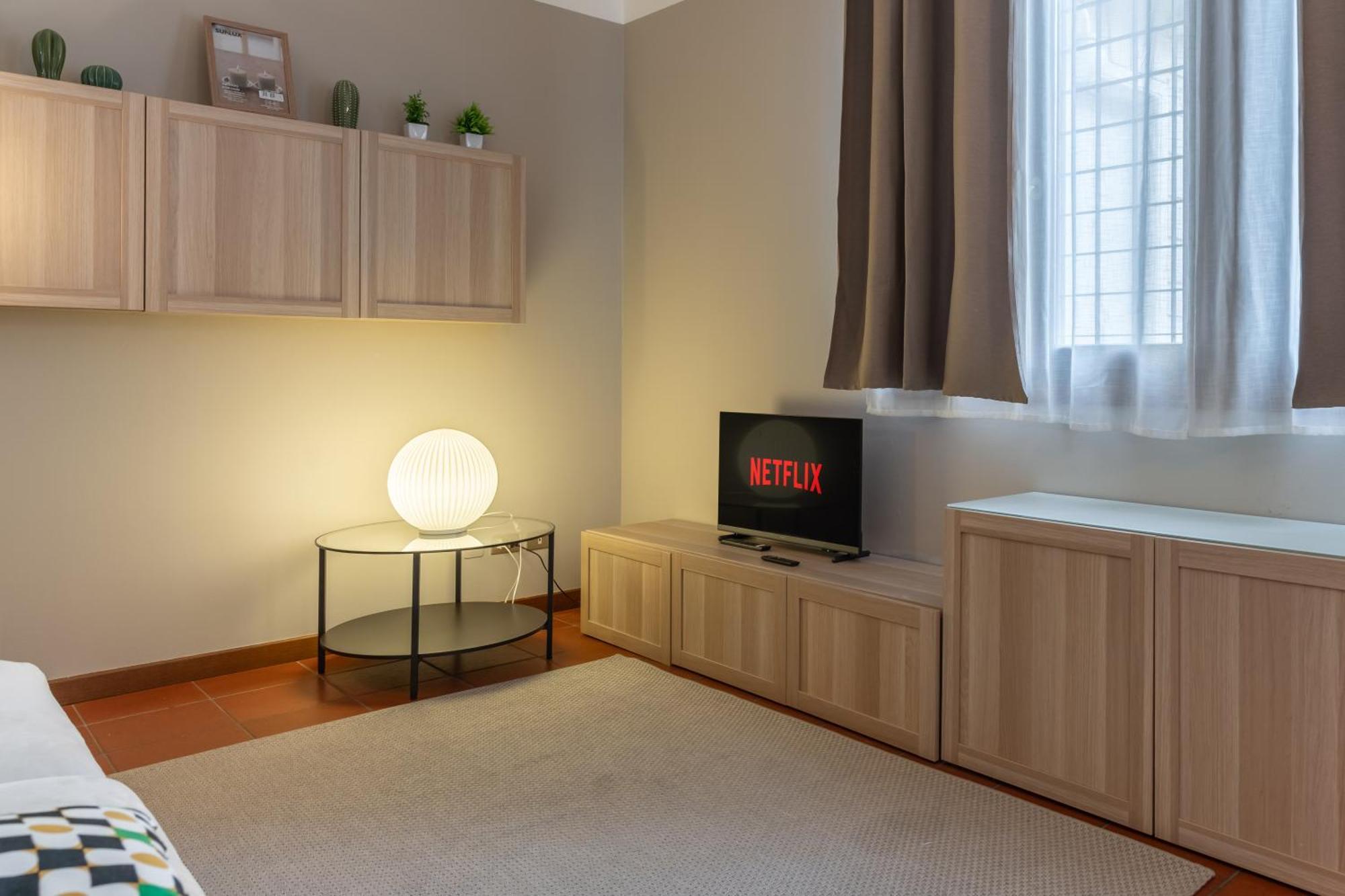 Апартаменты -Near Arena & Parking - Pet Friendly Historical Arena Palace Верона Экстерьер фото